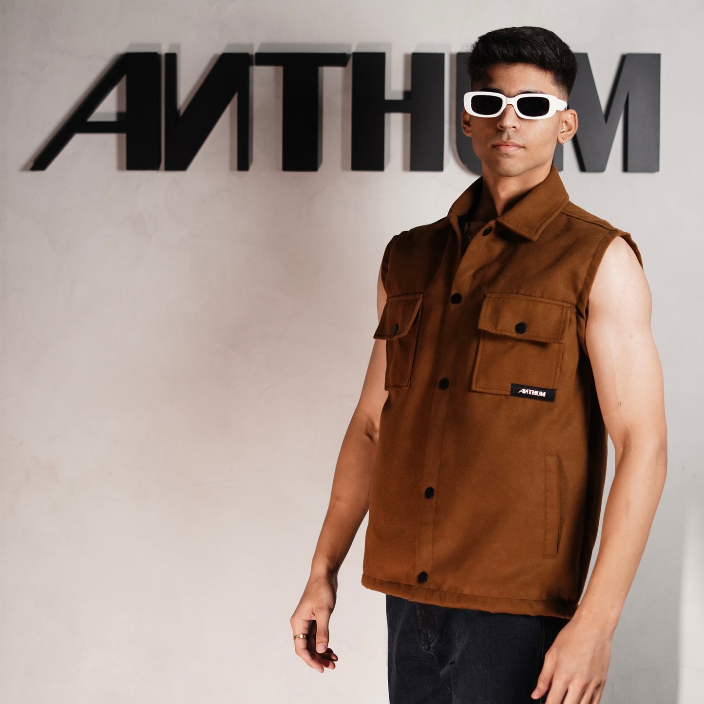 BROWN OVERSIZED JACKET : ONE OF ONE