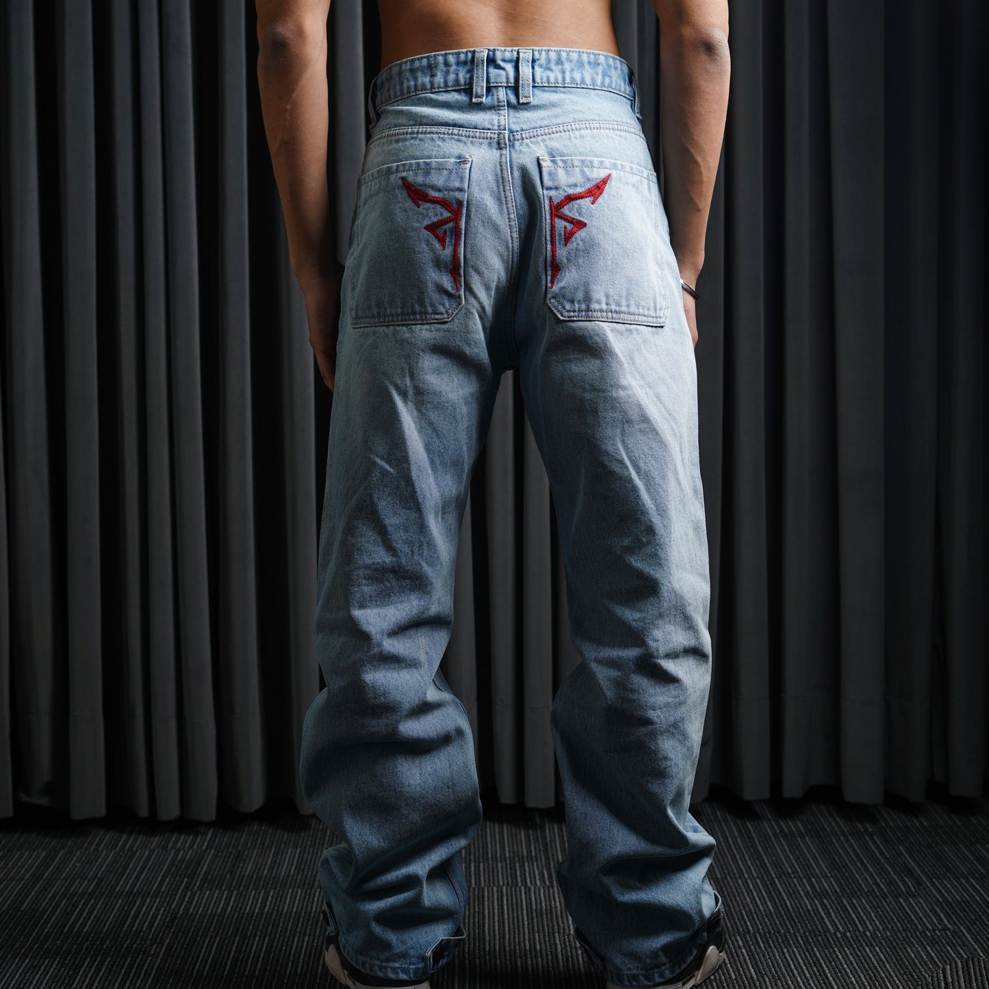 ORCHID BLUE STRAIGHT DENIM