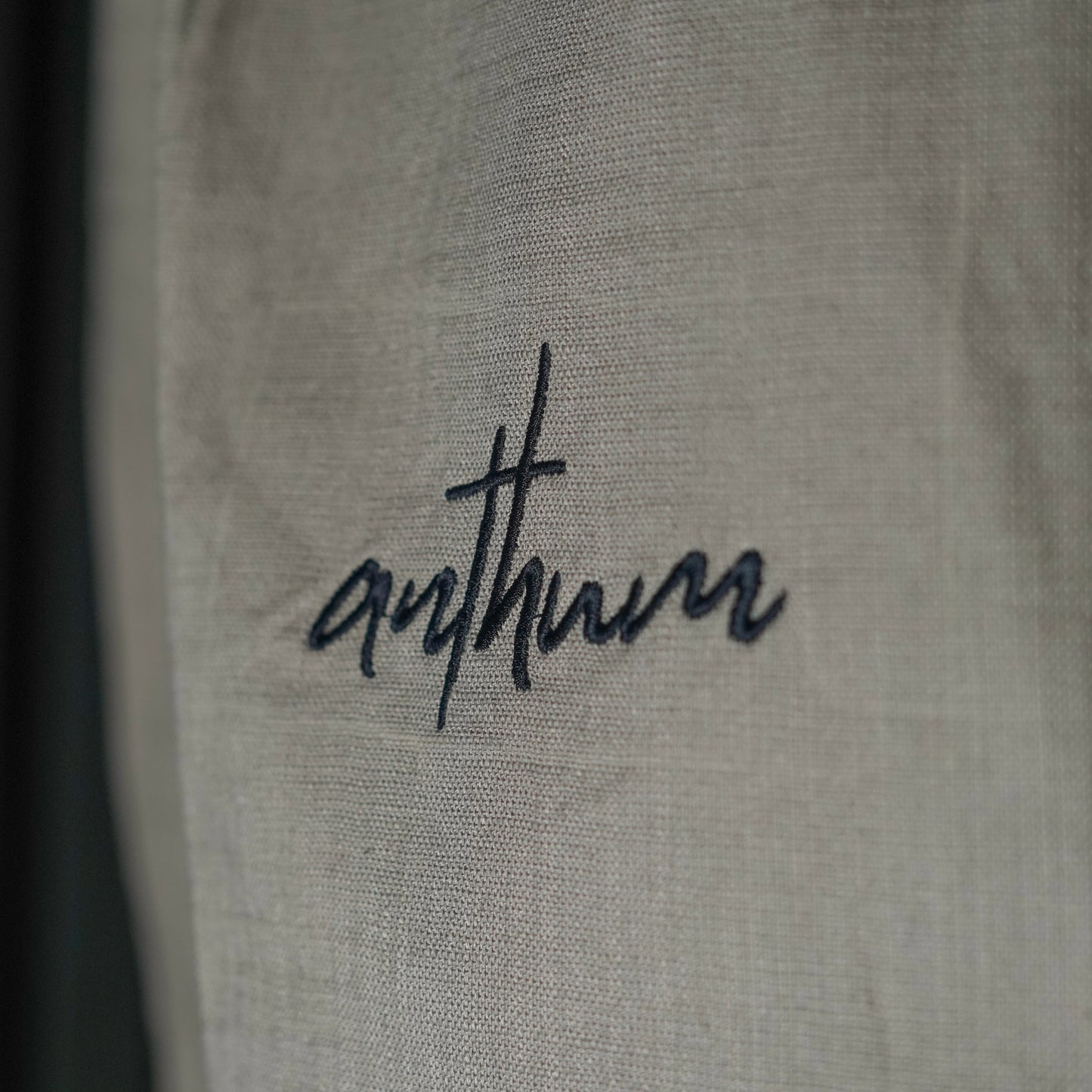 PALE-OLIVE LINEN SWEATPANTS