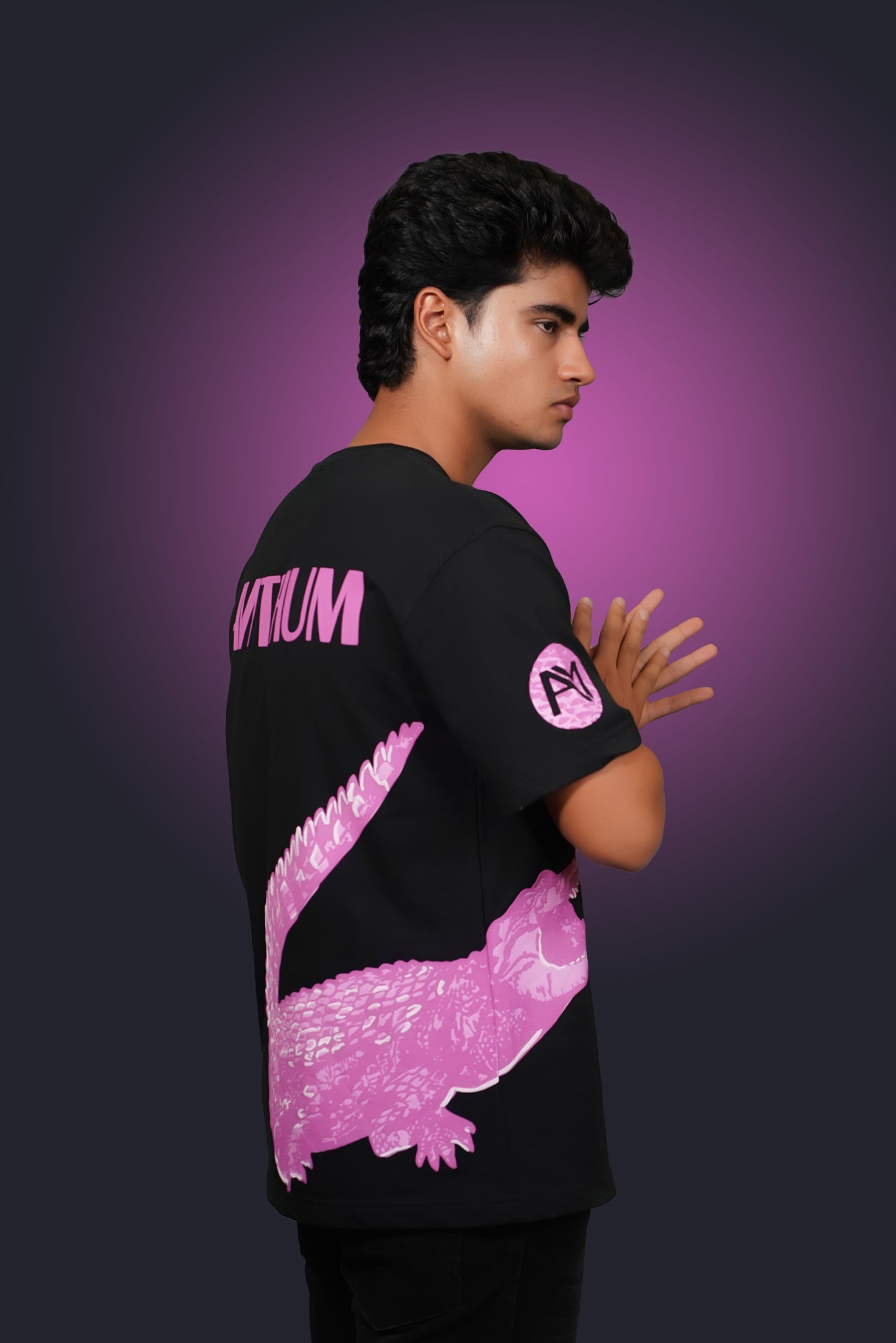 PINK ALLIGATOR T-SHIRT